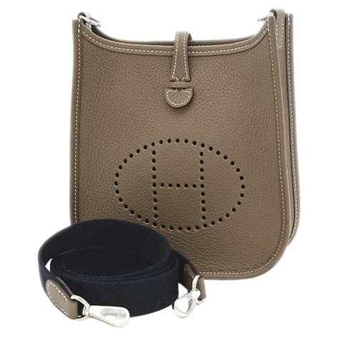 hermes evelyne taupe|hermes evelyne h logo.